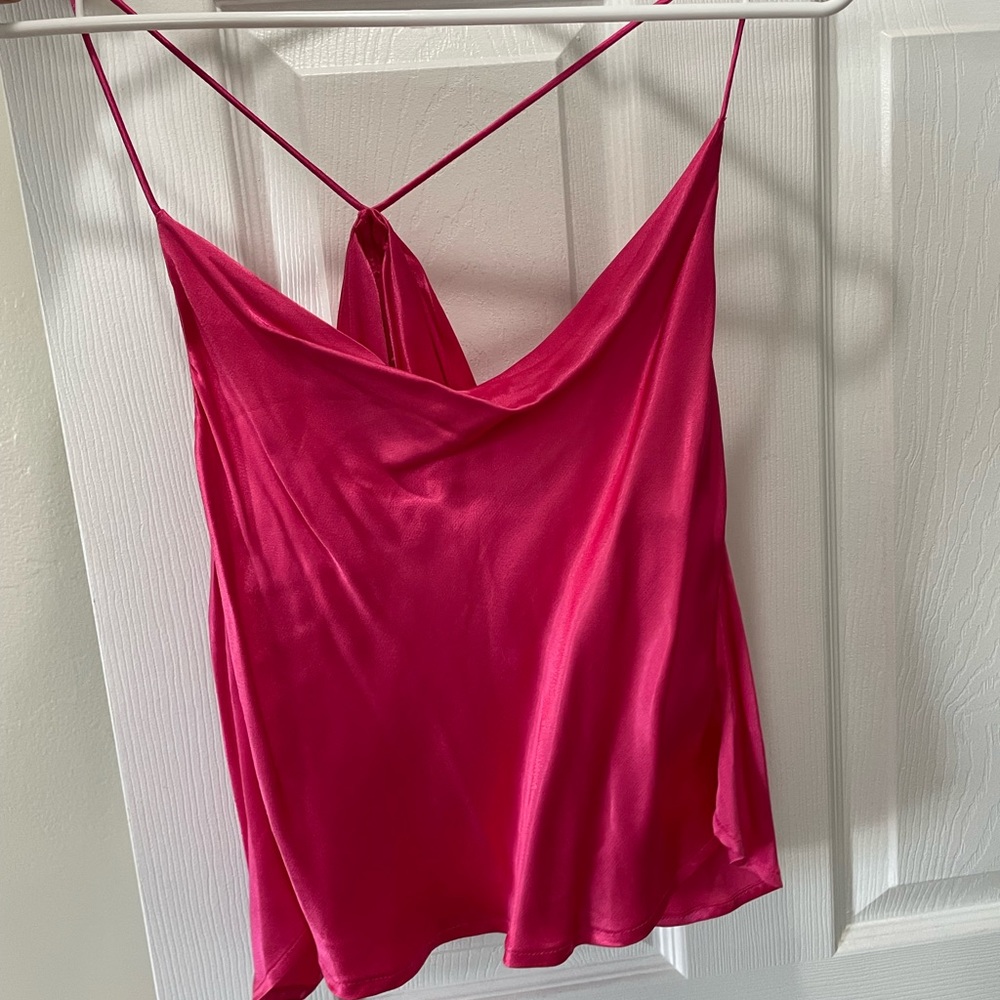 Fate (South Moon Under brand) hot pink tank top, never worn, size Small.